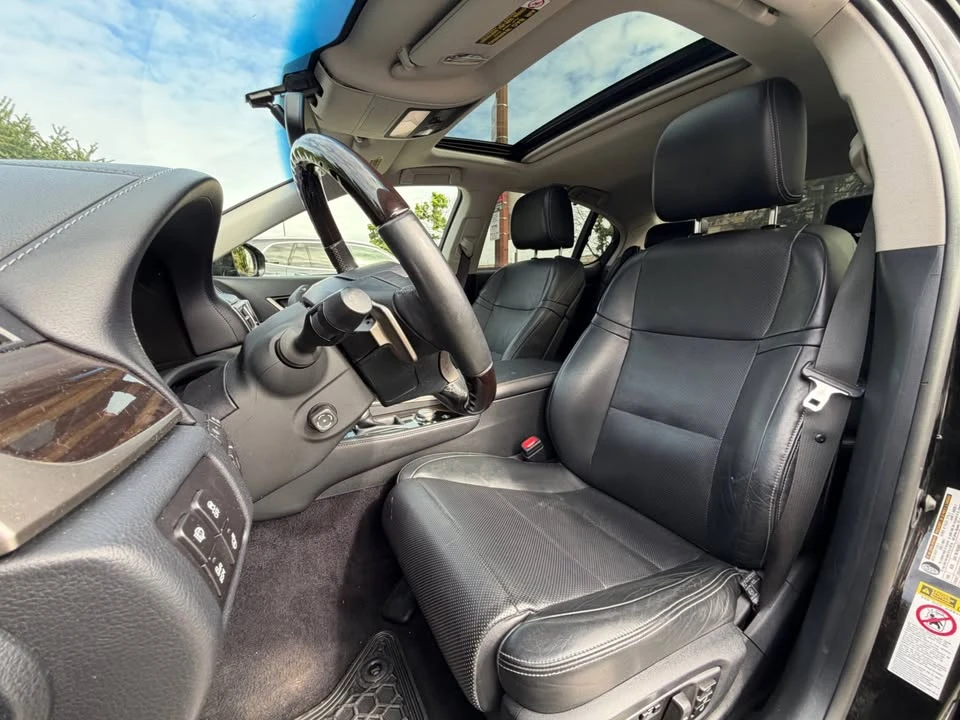 2013 Lexus GS 4th Gen - Image 14 of 19