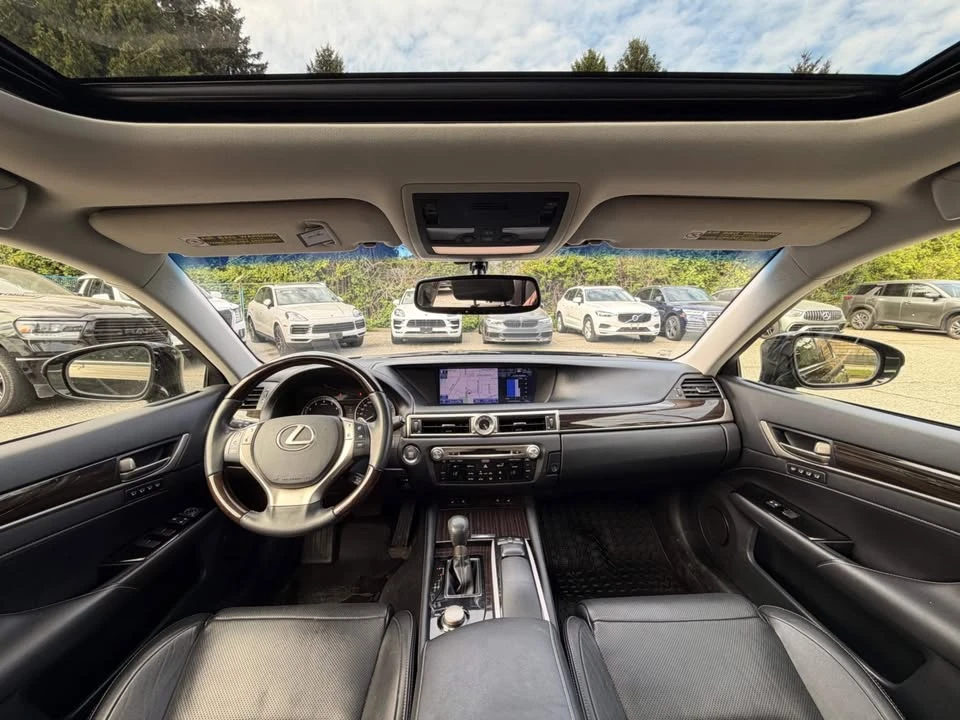 2013 Lexus GS 4th Gen - Image 16 of 19