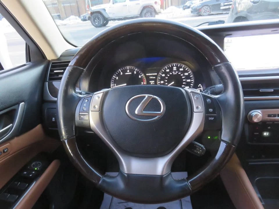 2013 Lexus GS 4th Gen - Image 13 of 20