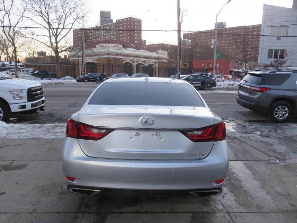 2013 Lexus GS 4th Gen - Image 8 of 20
