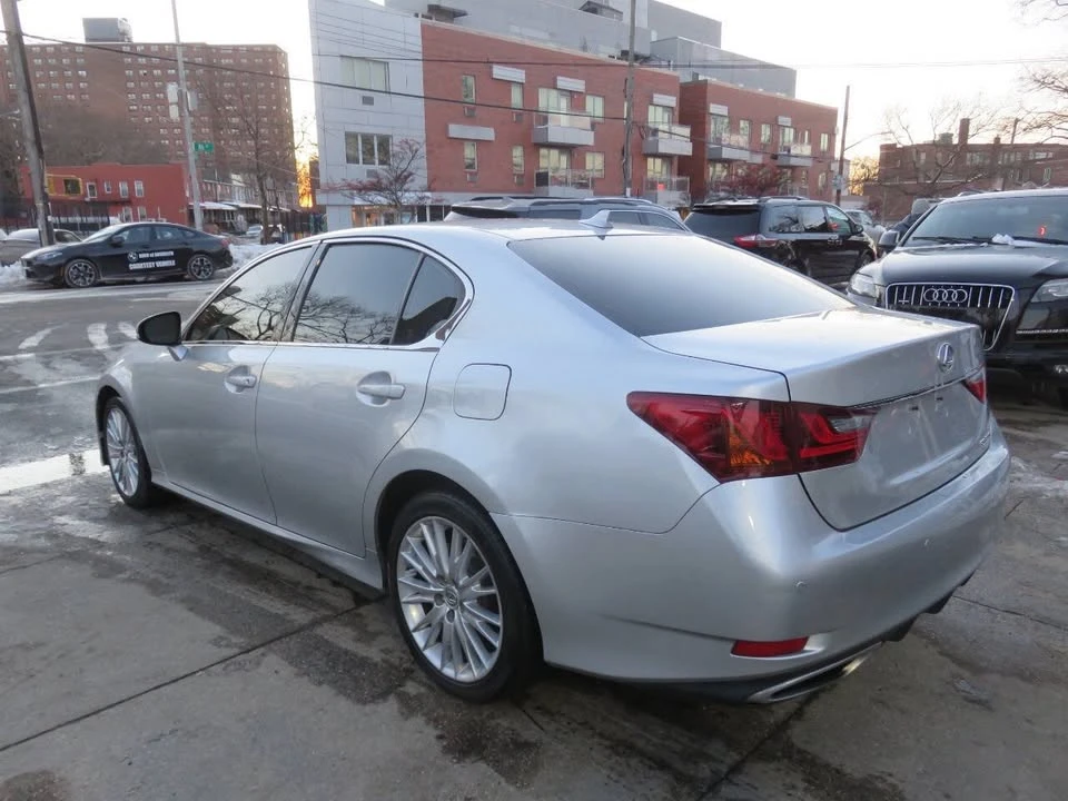 2013 Lexus GS 4th Gen - Image 5 of 20