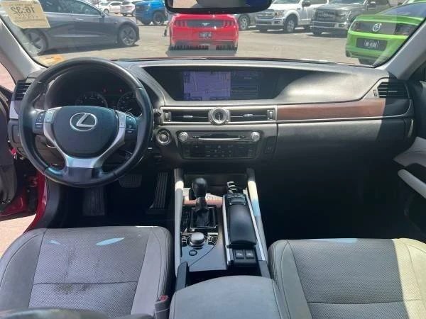 2013 Lexus GS 4th Gen - Image 10 of 16