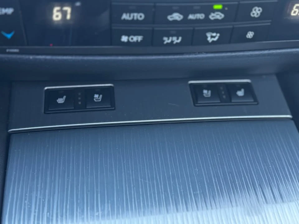 2013 Lexus GS 4th Gen - Image 14 of 15