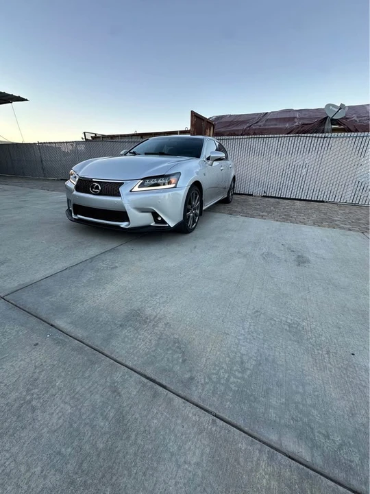 2013 Lexus GS 4th Gen - Image 2 of 8