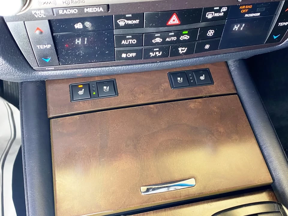 2013 Lexus GS 4th Gen - Image 11 of 20