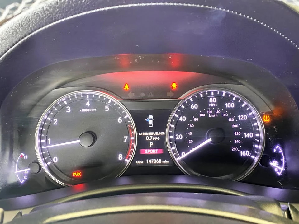 2013 Lexus GS 4th Gen - Image 8 of 20