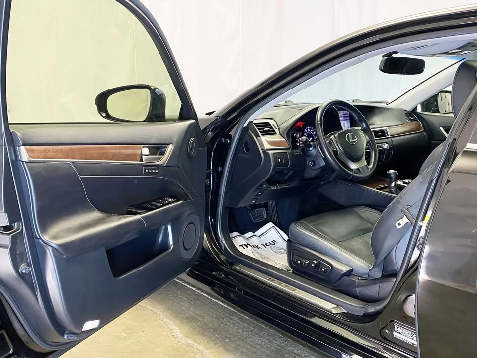 2013 Lexus GS 4th Gen - Image 5 of 20