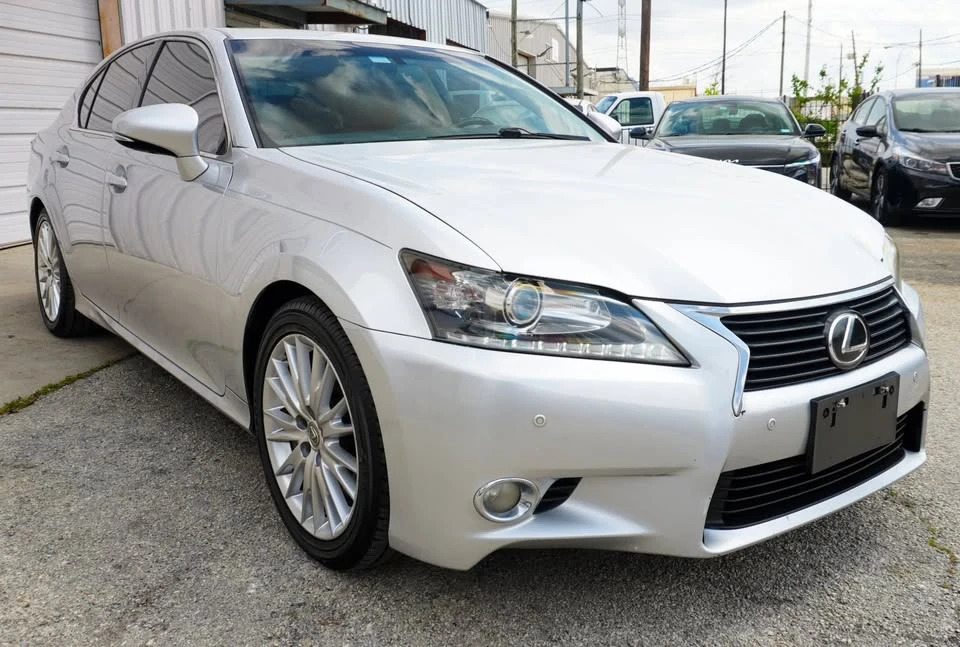2013 Lexus GS 4th Gen - Image 9 of 20