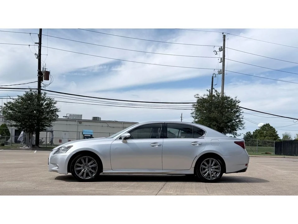 2013 Lexus GS 4th Gen - Image 10 of 20