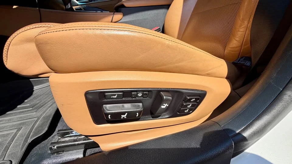 2013 Lexus GS 4th Gen - Image 10 of 20