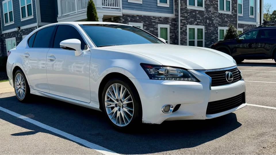 2013 Lexus GS 4th Gen - Image 3 of 20