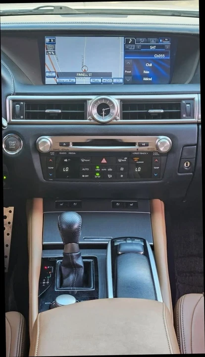 2013 Lexus GS 4th Gen - Image 15 of 19