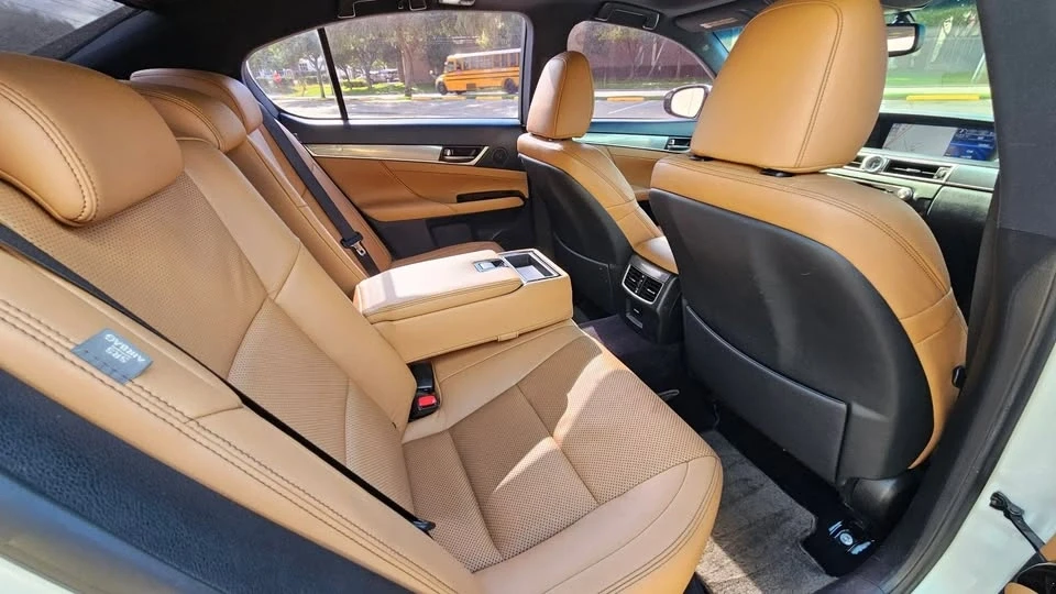 2013 Lexus GS 4th Gen - Image 10 of 19