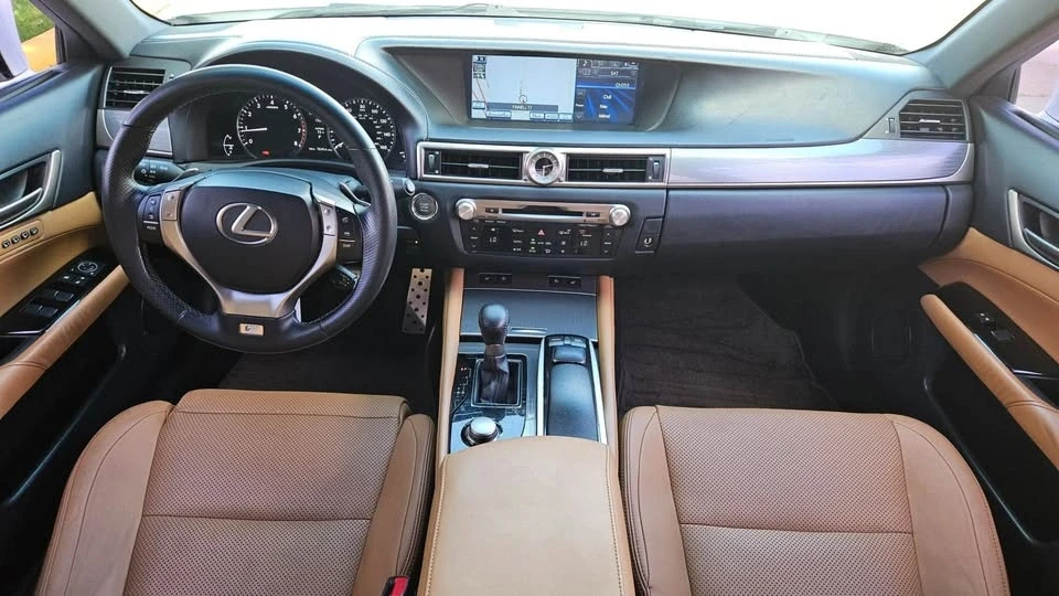2013 Lexus GS 4th Gen - Image 14 of 19