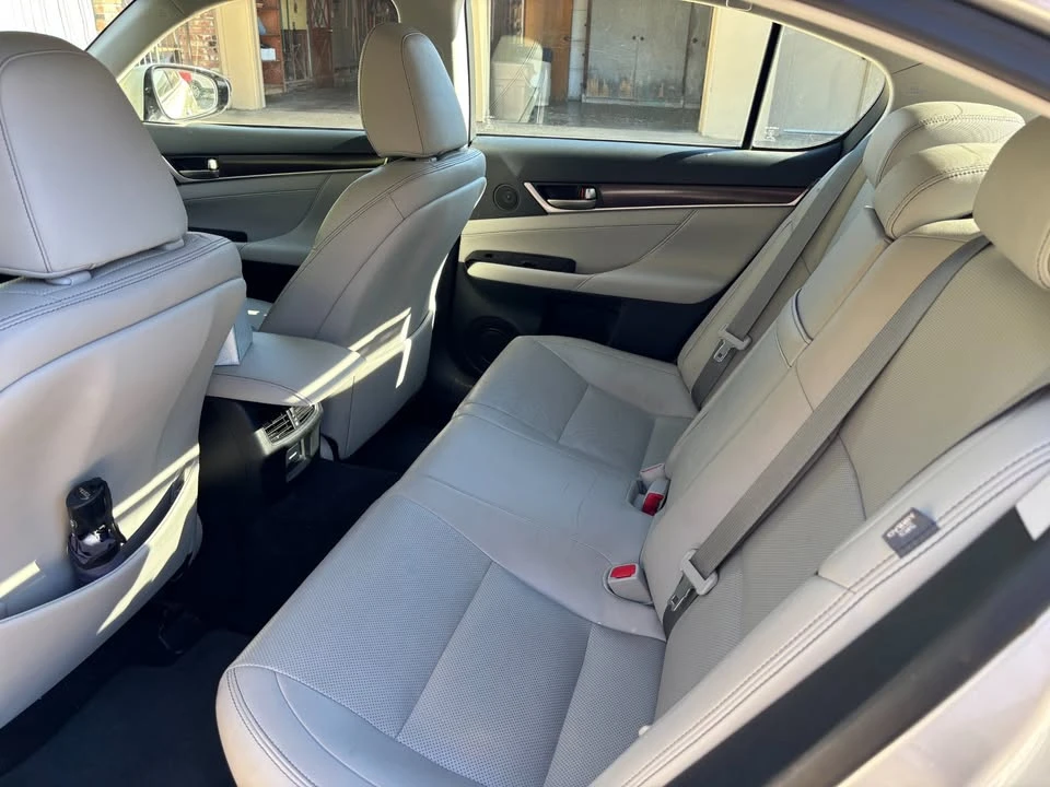 2013 Lexus GS 4th Gen - Image 3 of 3