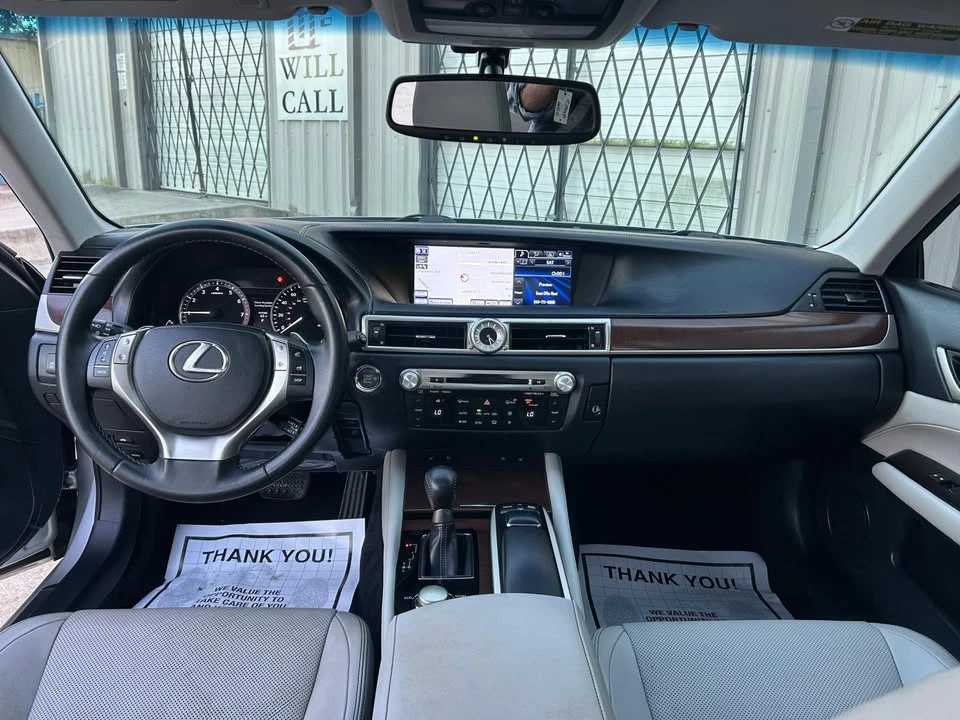 2013 Lexus GS 4th Gen - Image 13 of 18