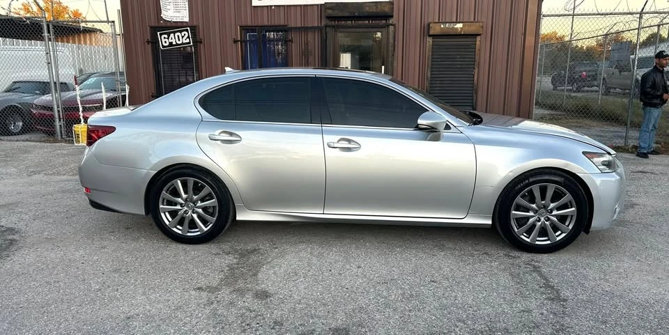 2013 Lexus GS 4th Gen - Image 8 of 18