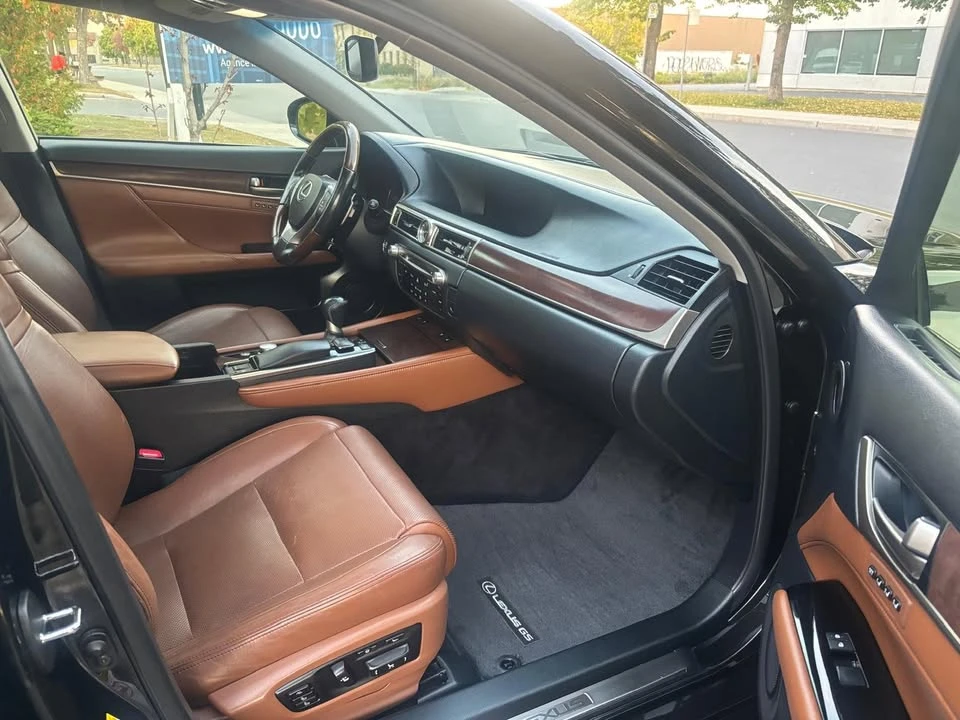 2013 Lexus GS 4th Gen - Image 10 of 18