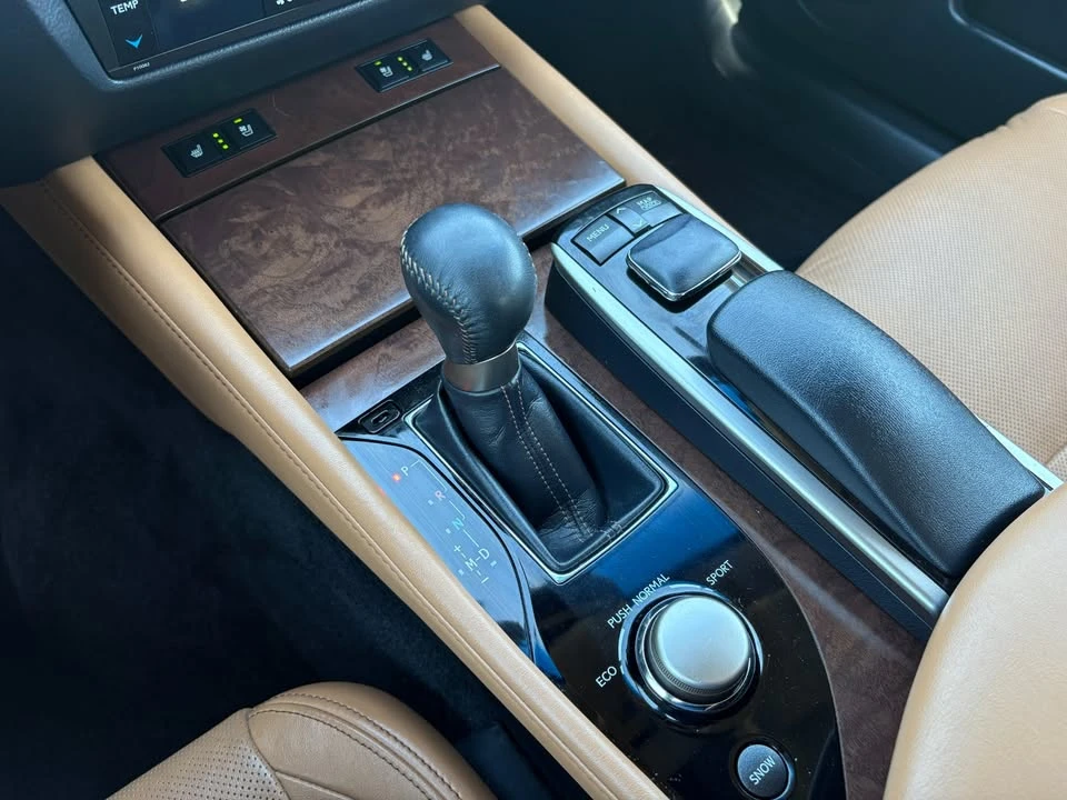 2013 Lexus GS 4th Gen - Image 18 of 20