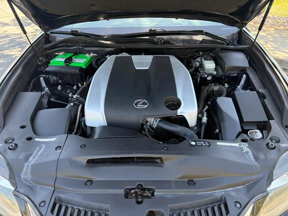 2013 Lexus GS 4th Gen - Image 12 of 20