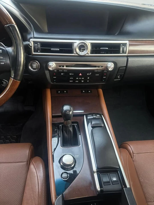 2013 Lexus GS 4th Gen - Image 13 of 19