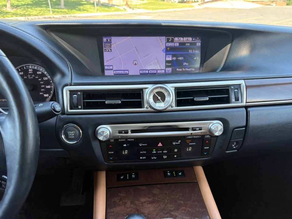 2013 Lexus GS 4th Gen - Image 19 of 20