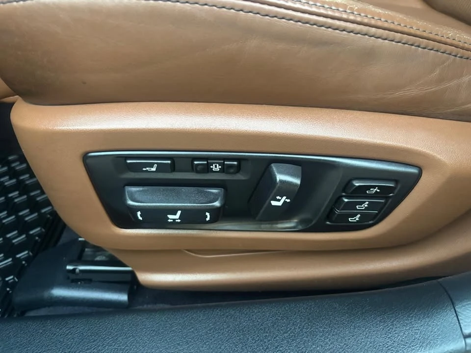 2013 Lexus GS 4th Gen - Image 12 of 18