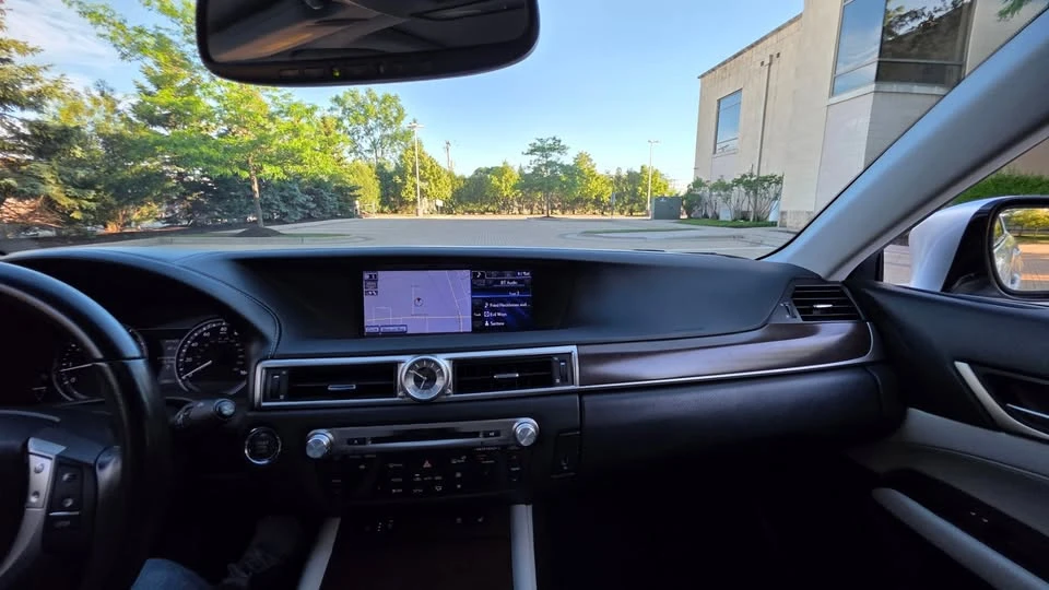 2013 Lexus GS 4th Gen - Image 9 of 21