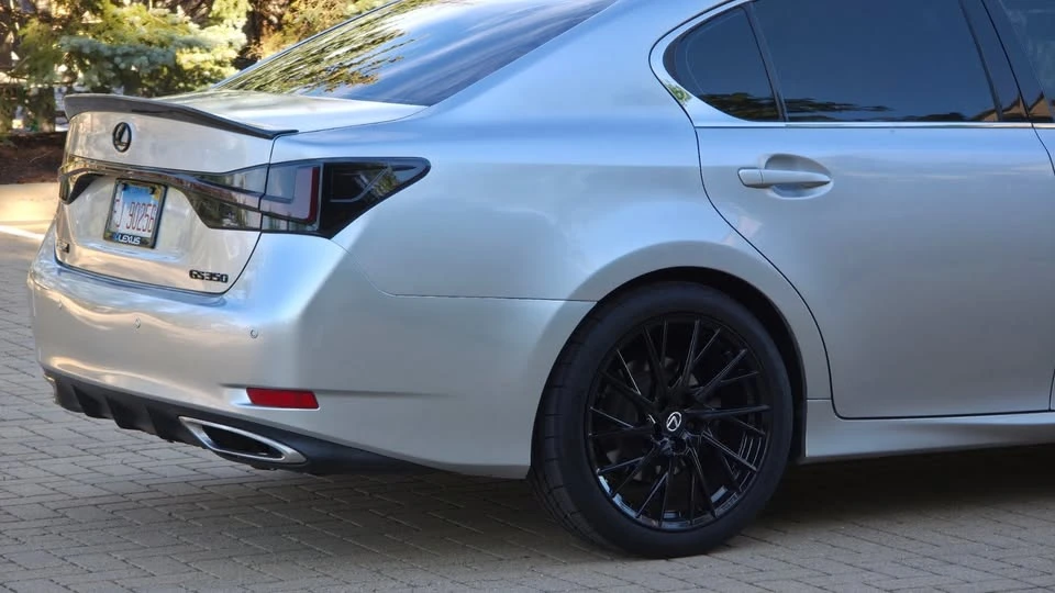 2013 Lexus GS 4th Gen - Image 16 of 21
