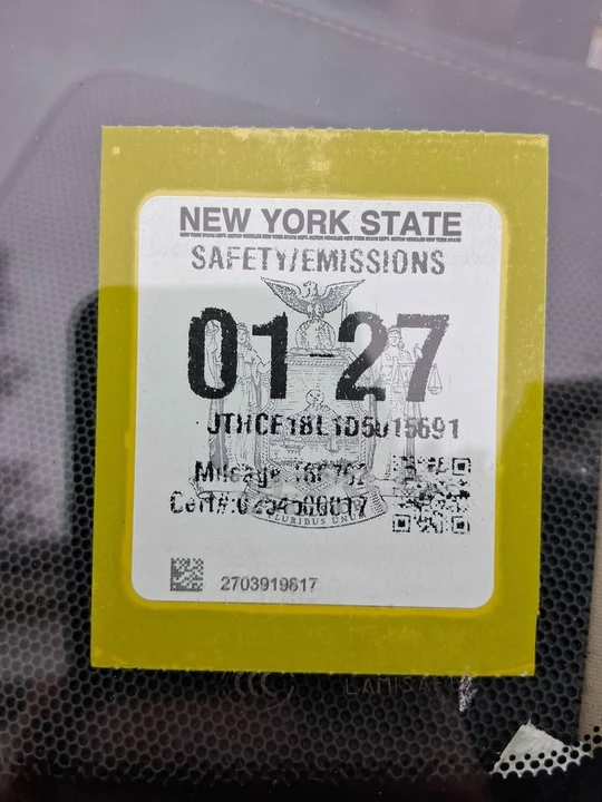 2013 Lexus GS 4th Gen - Image 17 of 17