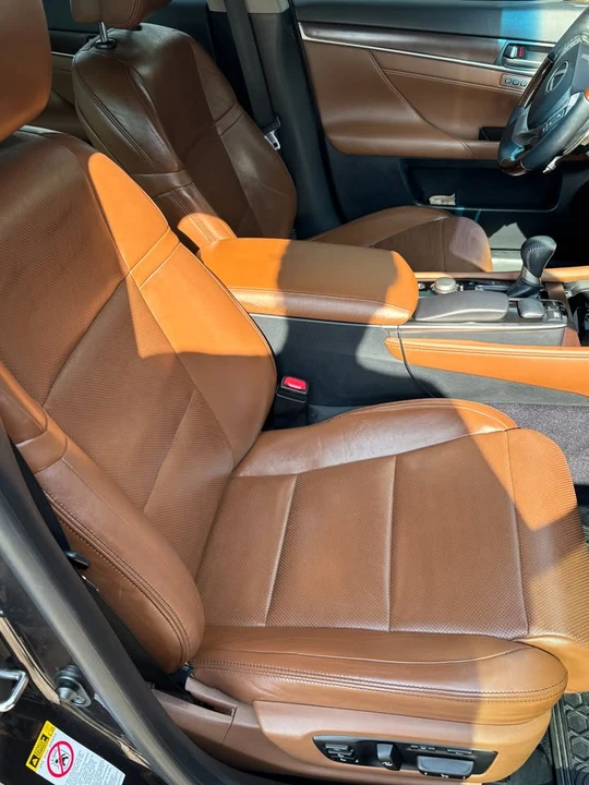 2013 Lexus GS 4th Gen - Image 7 of 16