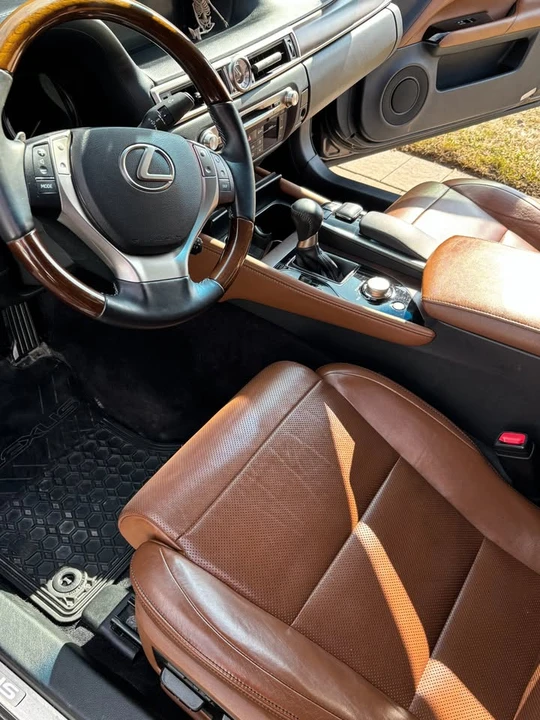 2013 Lexus GS 4th Gen - Image 13 of 18