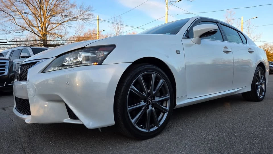 2013 Lexus GS 4th Gen - Image 3 of 20