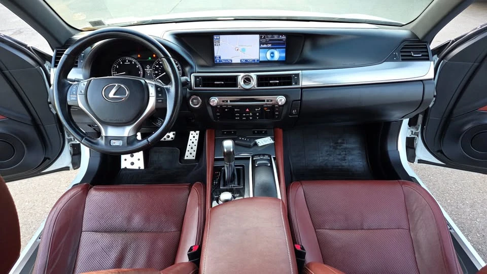 2013 Lexus GS 4th Gen - Image 14 of 20