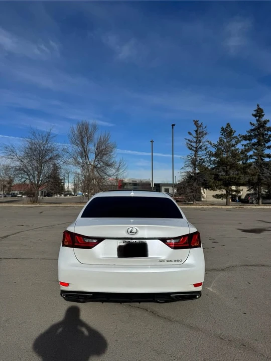 2013 Lexus GS 4th Gen - Image 8 of 19