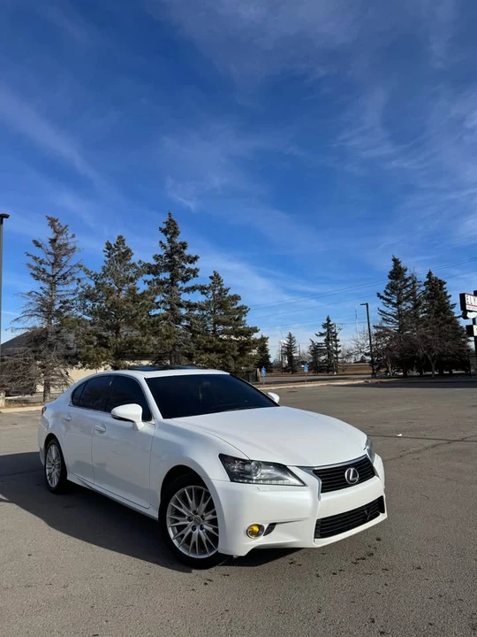 2013 Lexus GS 4th Gen - Image 3 of 19