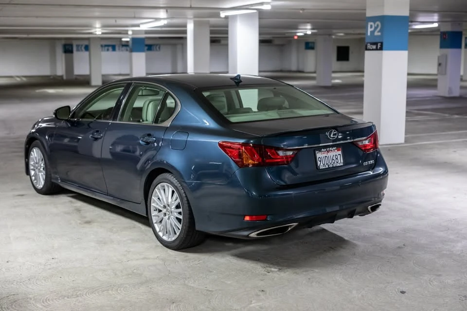 2013 Lexus GS 4th Gen - Image 6 of 12