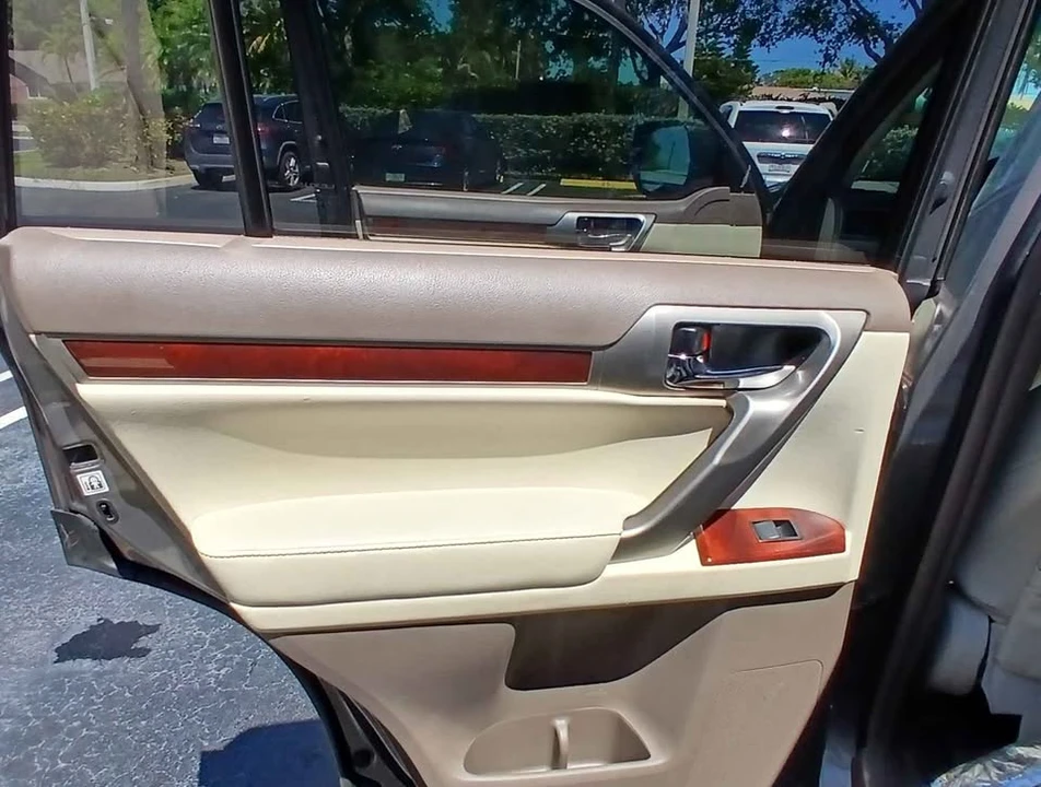 2013 Lexus GX 2nd Gen - Image 18 of 20