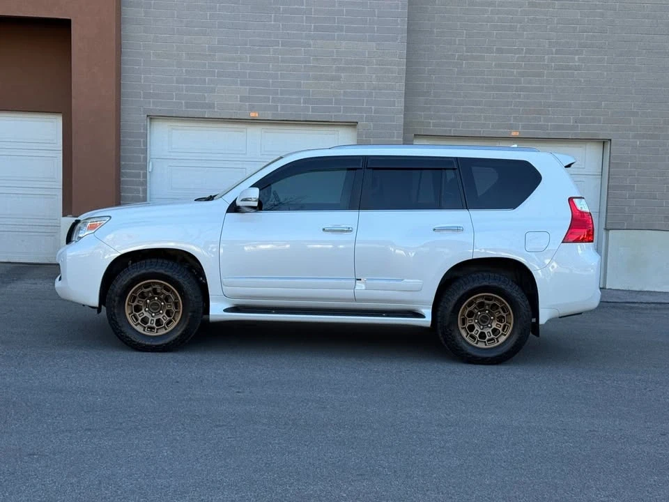 2013 Lexus GX 2nd Gen - Image 2 of 20