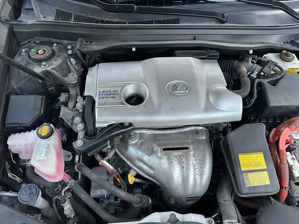 2013 Lexus CT - Image 11 of 16