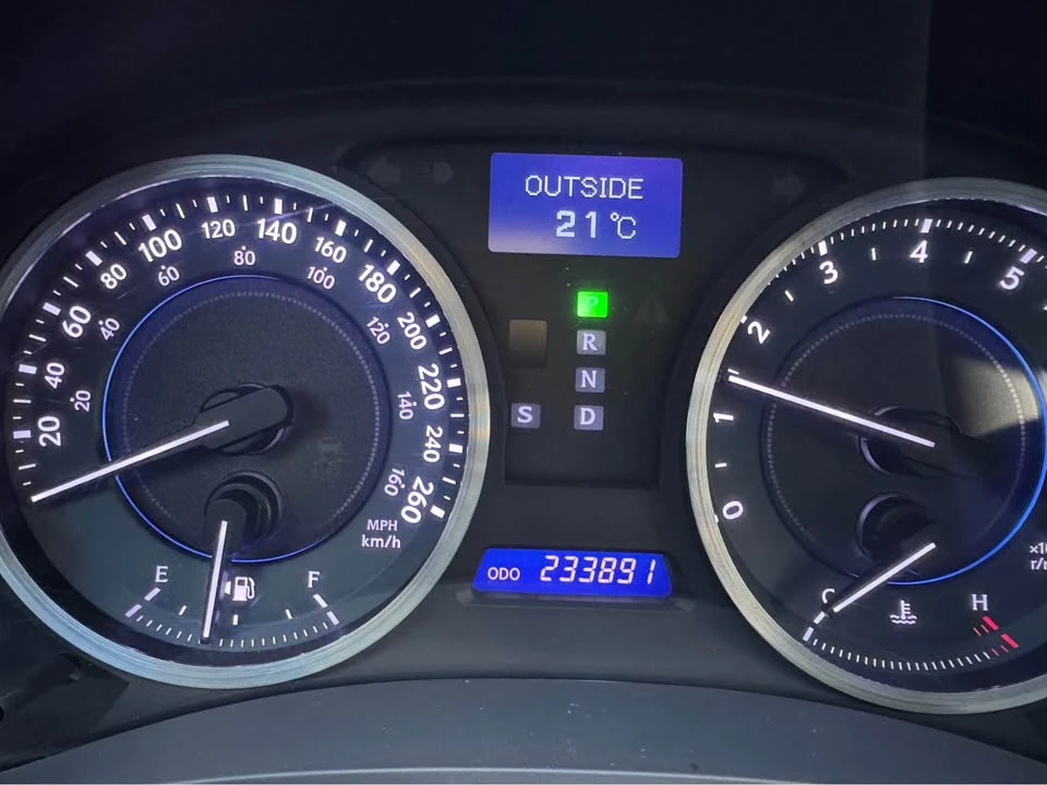 2013 Lexus IS 2nd Gen - Image 5 of 9