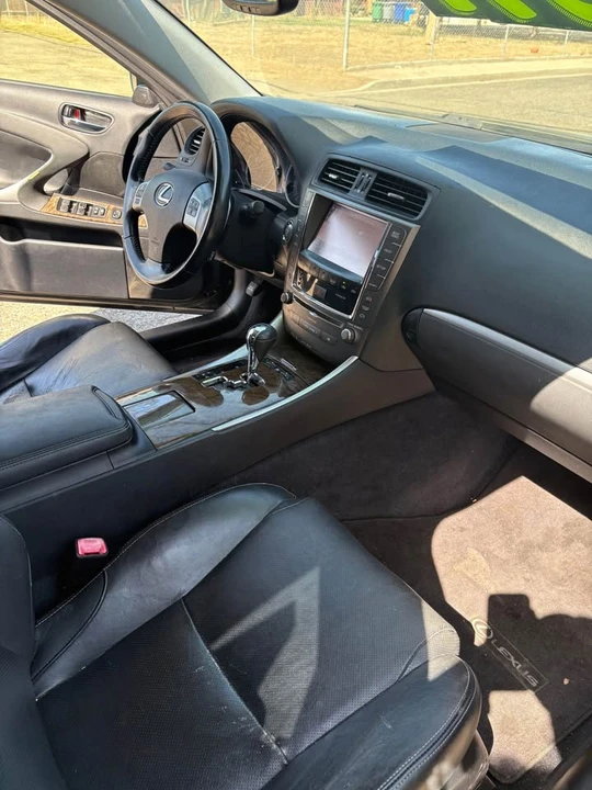 2013 Lexus IS 2nd Gen - Image 5 of 8