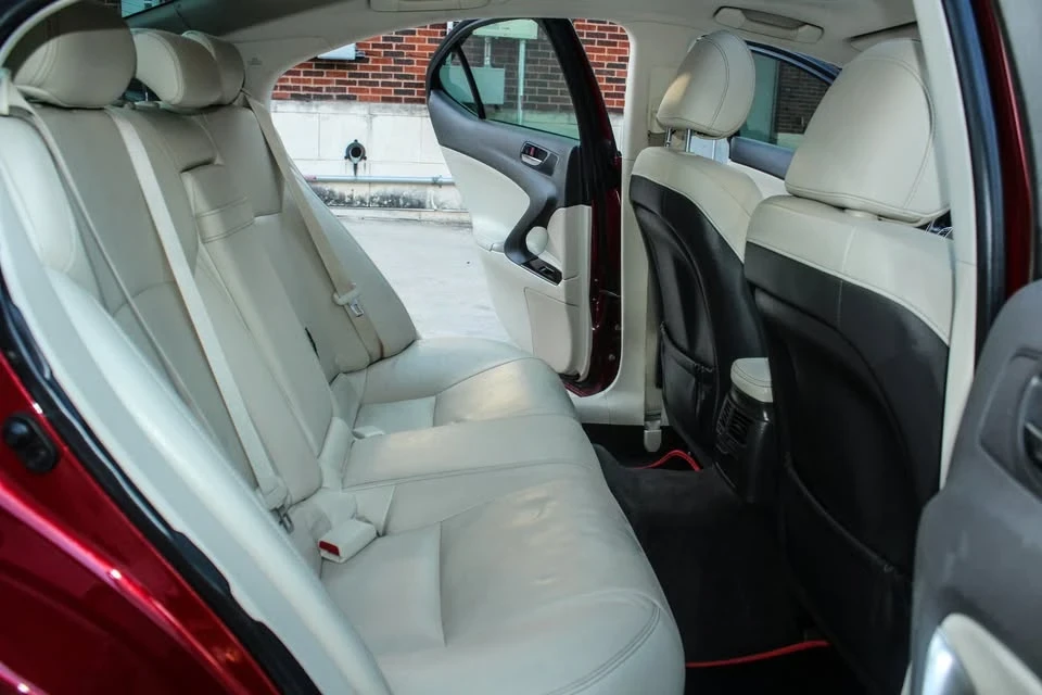 2013 Lexus IS 2nd Gen - Image 9 of 20