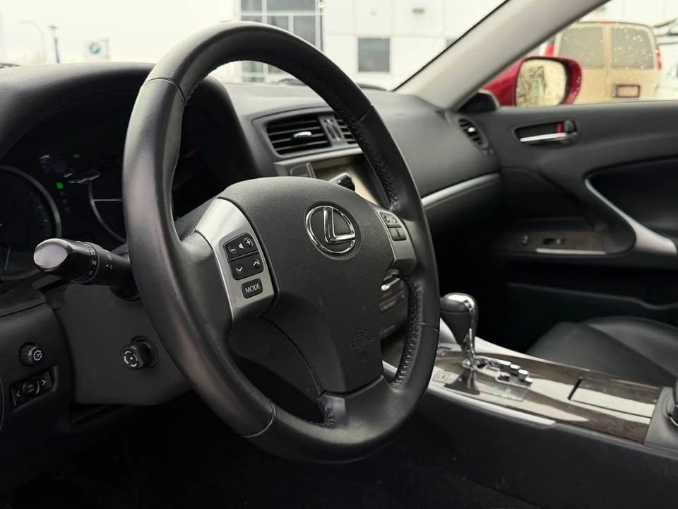 2013 Lexus IS 2nd Gen - Image 7 of 10