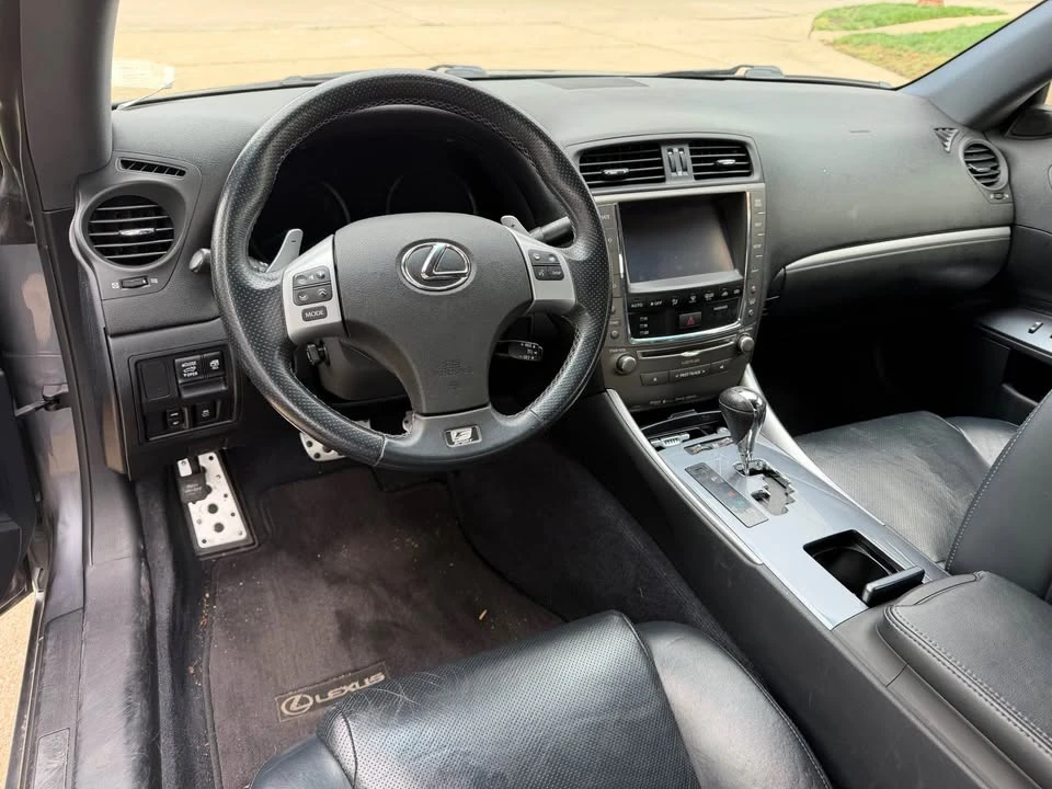 2013 Lexus IS 2nd Gen - Image 18 of 20