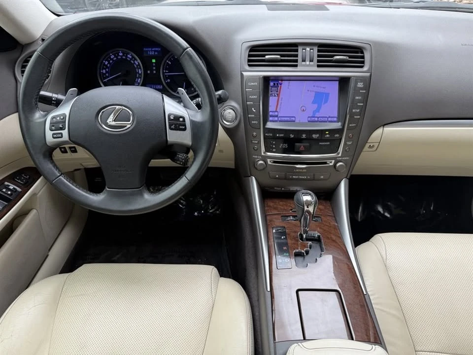 2013 Lexus IS 2nd Gen - Image 14 of 20