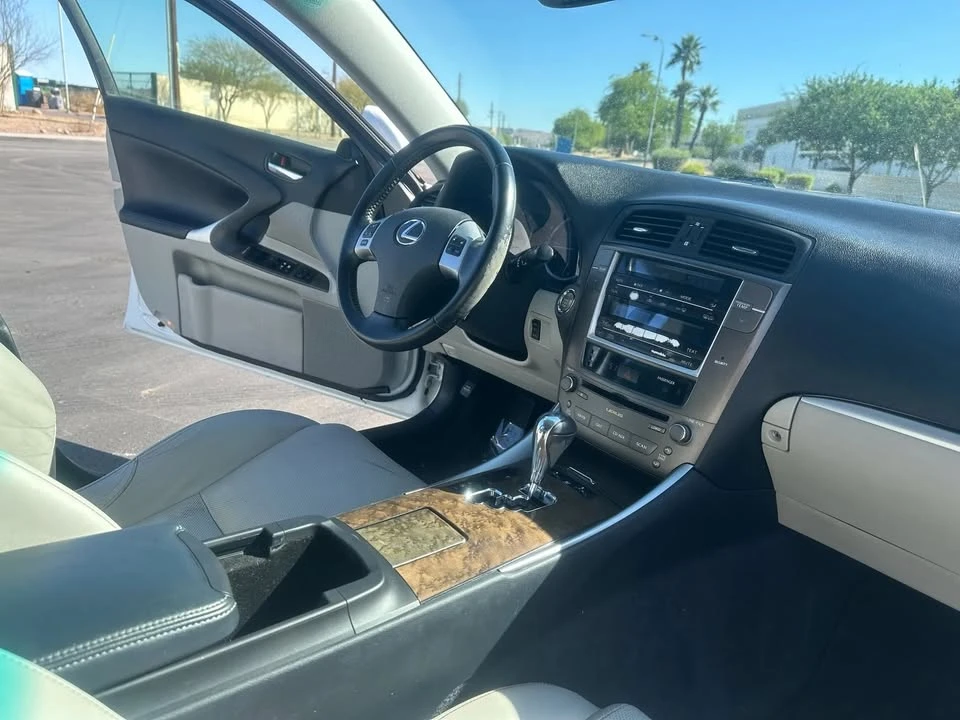 2013 Lexus IS 2nd Gen - Image 19 of 19