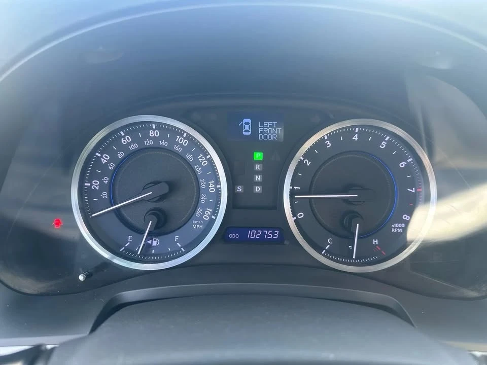 2013 Lexus IS 2nd Gen - Image 12 of 19