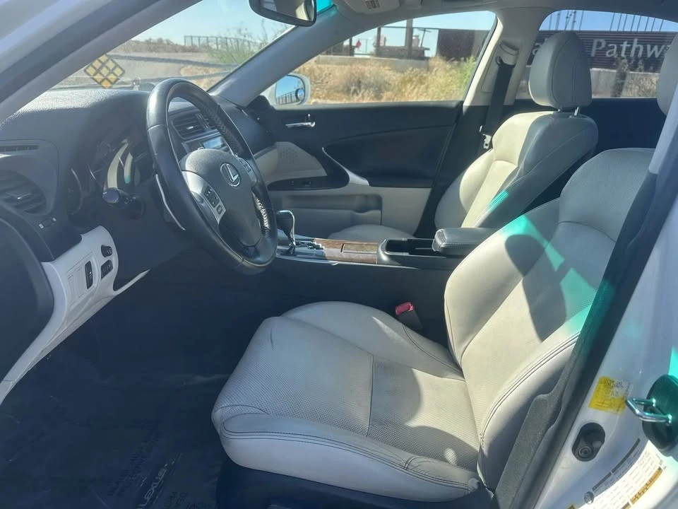 2013 Lexus IS 2nd Gen - Image 6 of 19