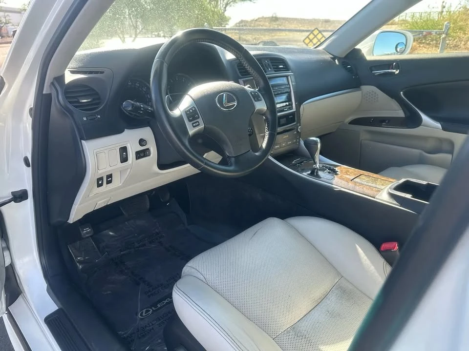 2013 Lexus IS 2nd Gen - Image 8 of 19